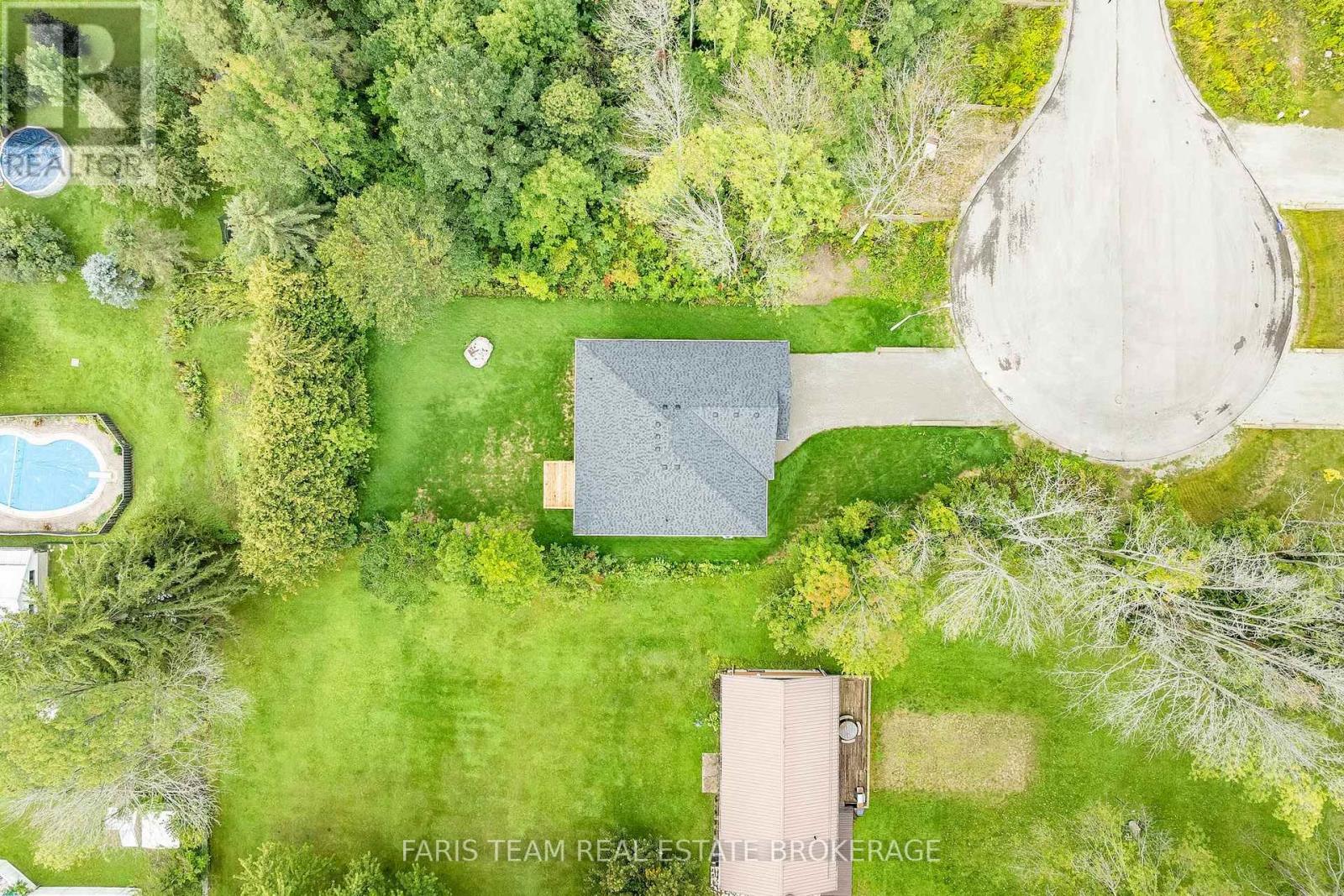 45 SHEPPARD STREET - 40