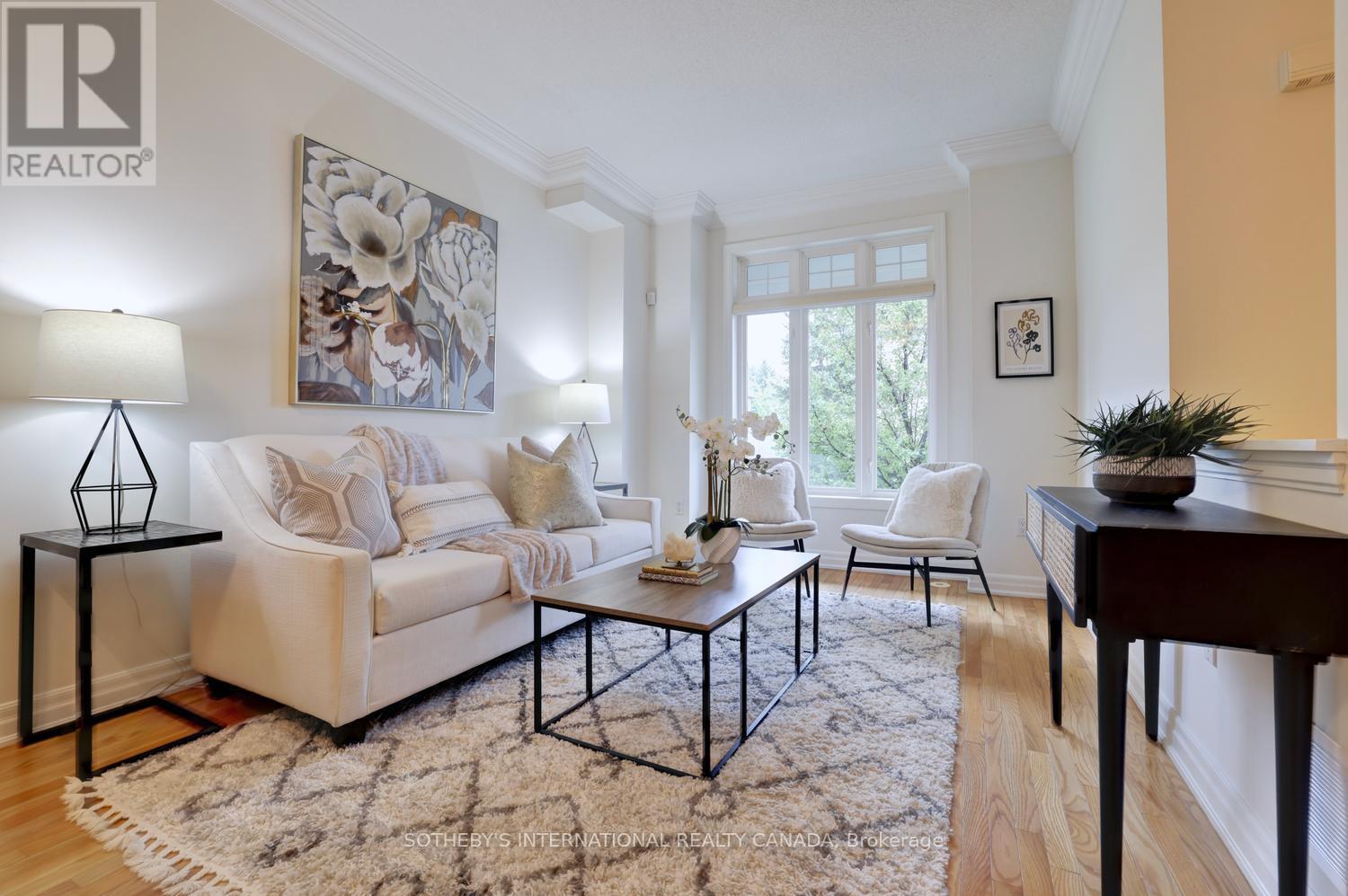 112 WATERSIDE DRIVE - 8