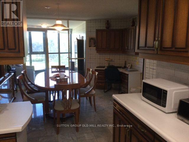#412 2000 ISLINGTON AVENUE - Image 4