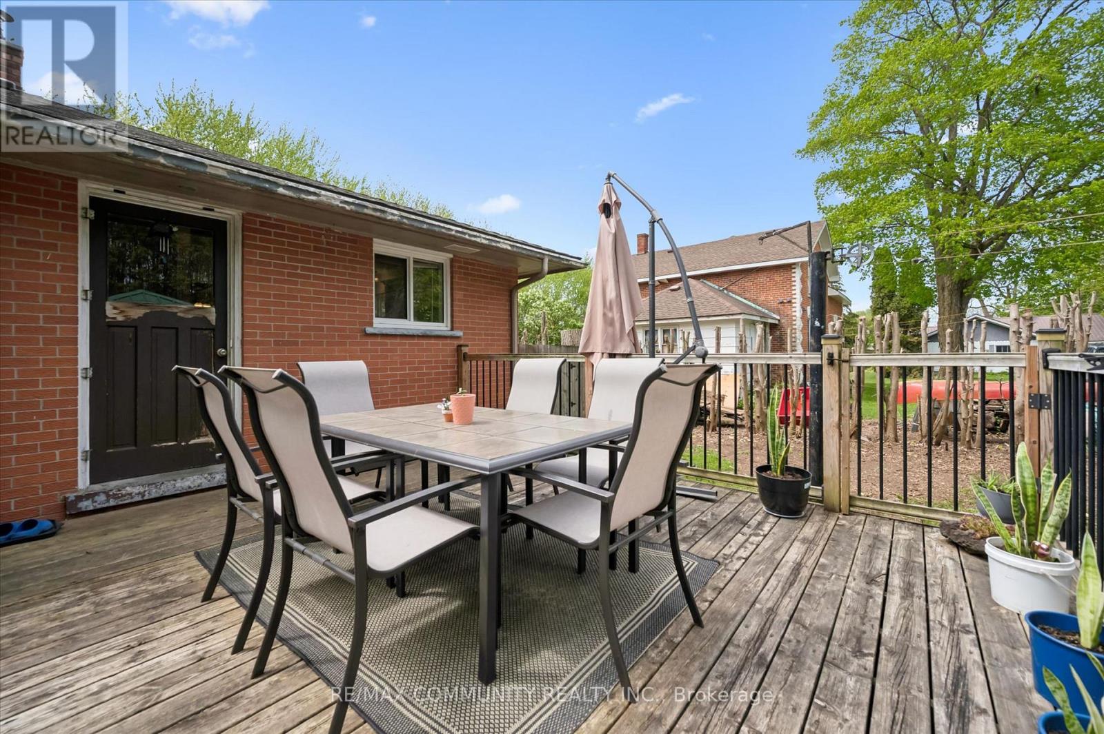 2063 GEORGE STREET - 31