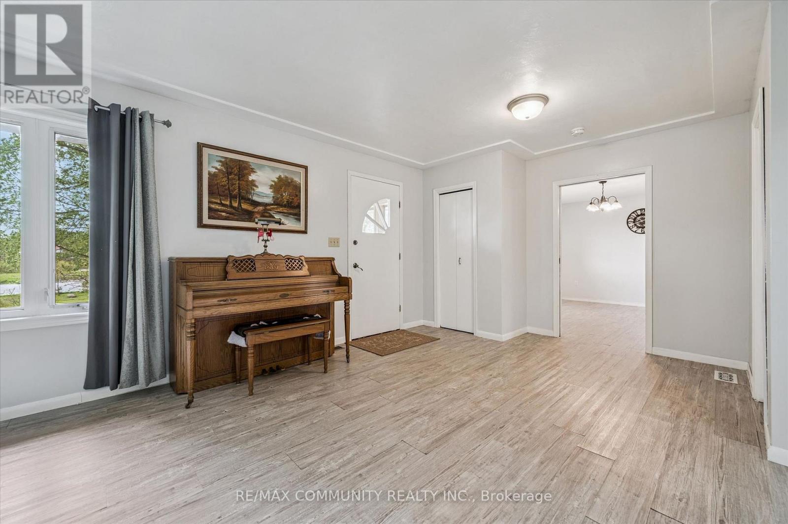 2063 GEORGE STREET - 4