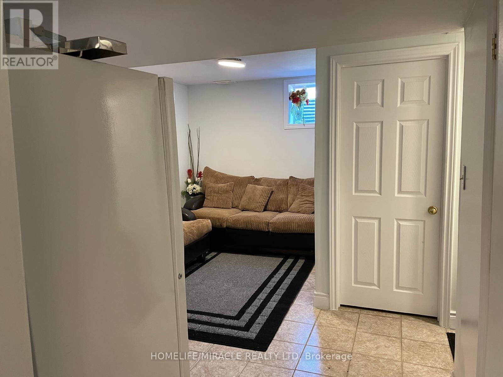 142 COULTHARD BOULEVARD — photo 3
