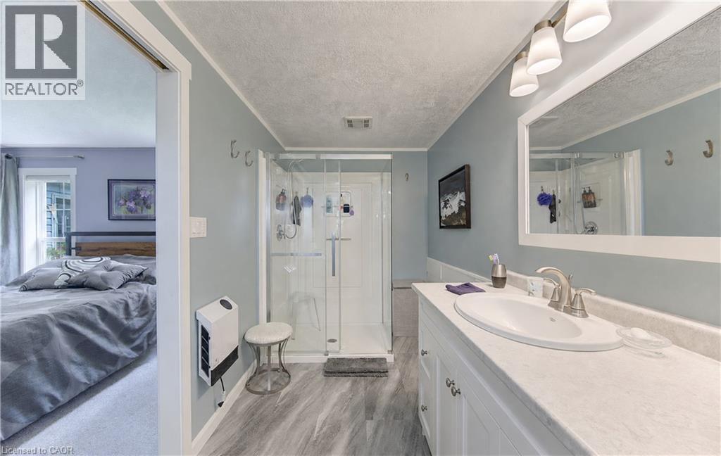 30 GRAND VISTA Crescent - 22