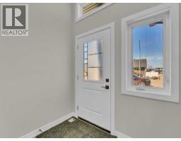 2pc Bathroom - 19 Somerside Gate Se, Medicine Hat, AB T1B0M1 Photo 7
