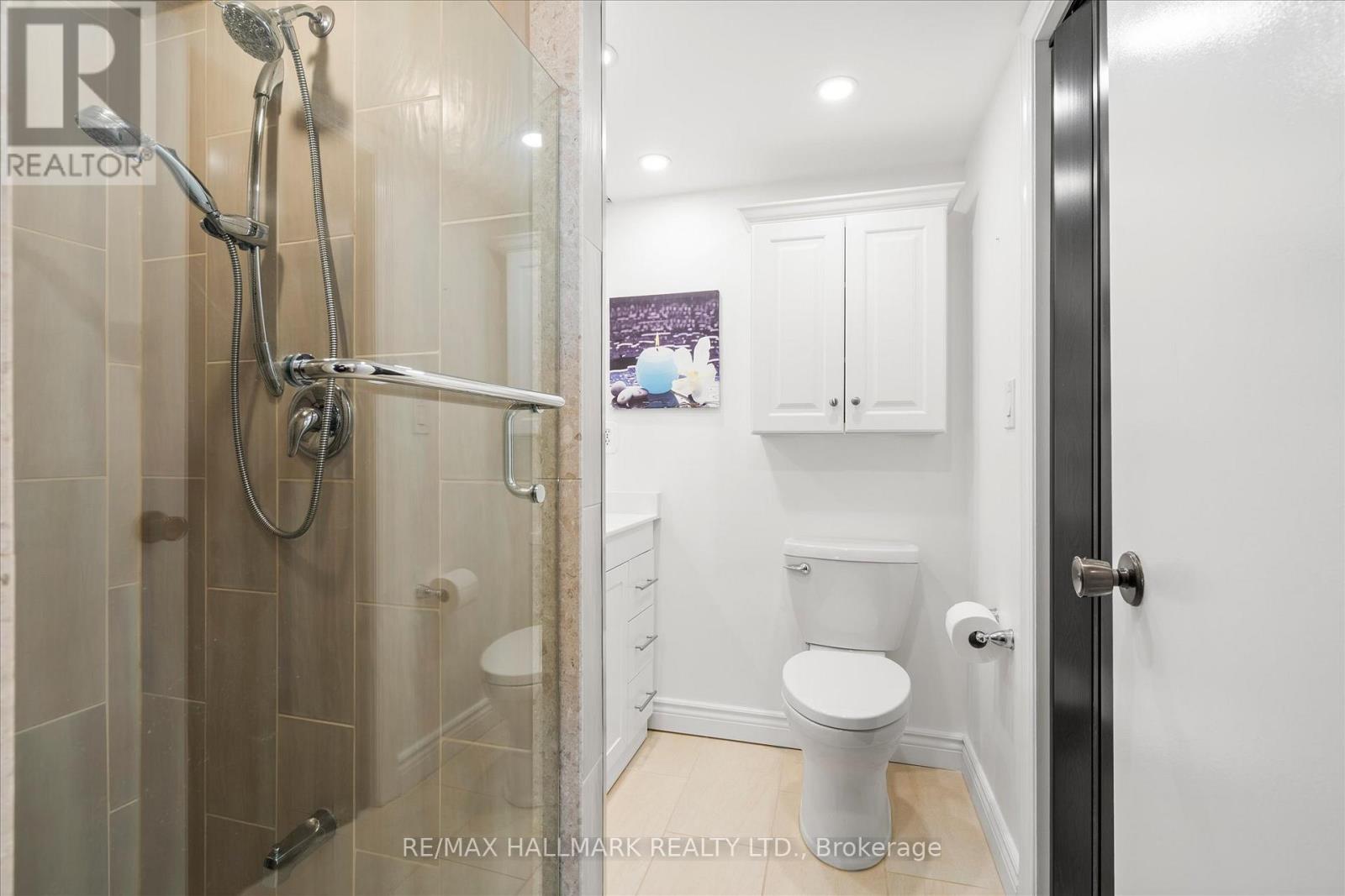 #902 20 DEAN PARK ROAD - Image 16