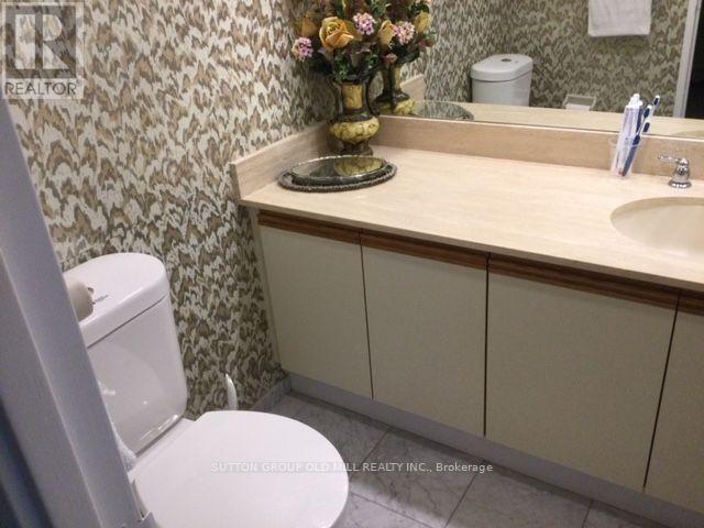 #412 2000 ISLINGTON AVENUE - Image 3