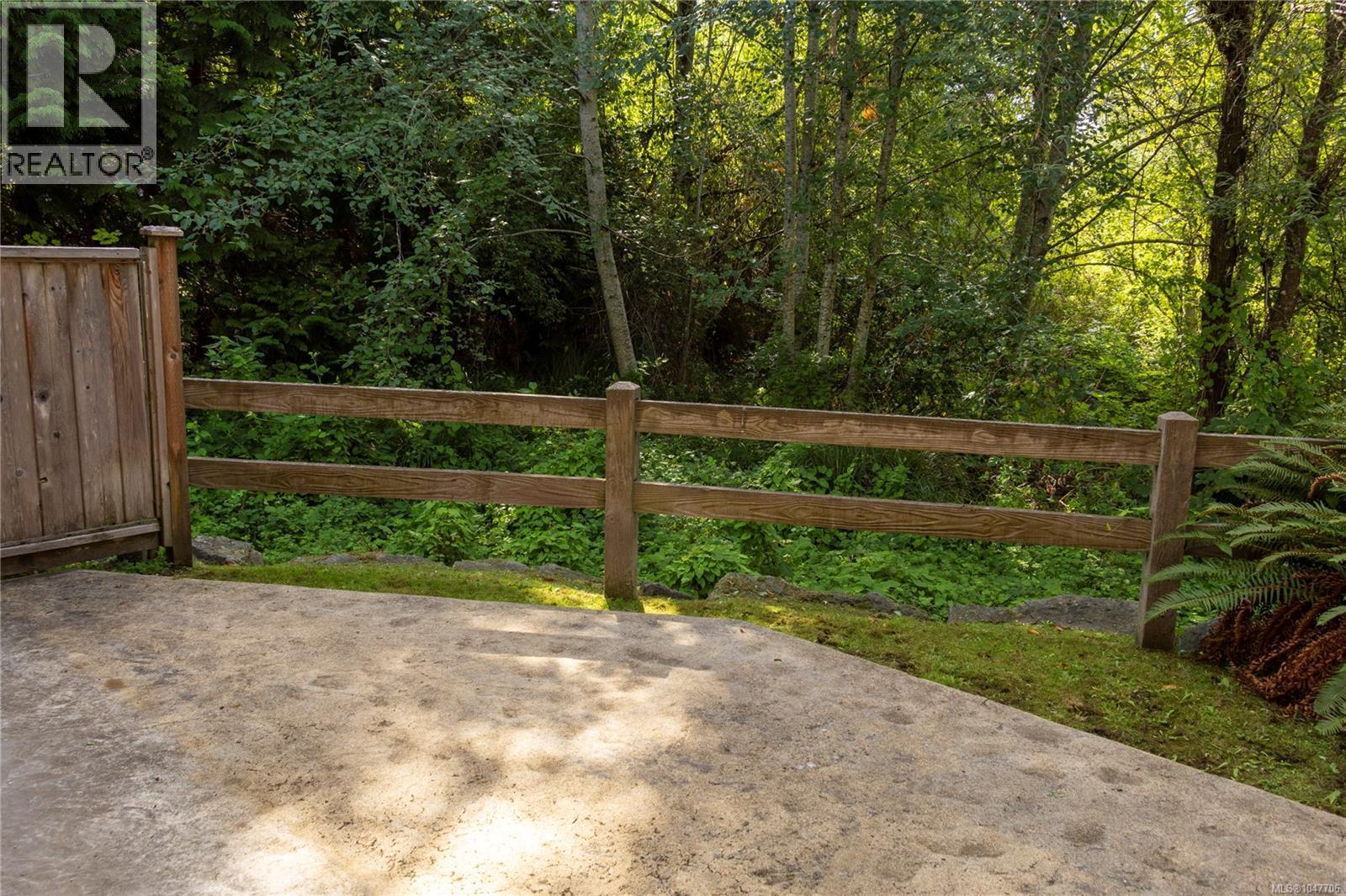 7 4289 Wilkinson Road, Saanich