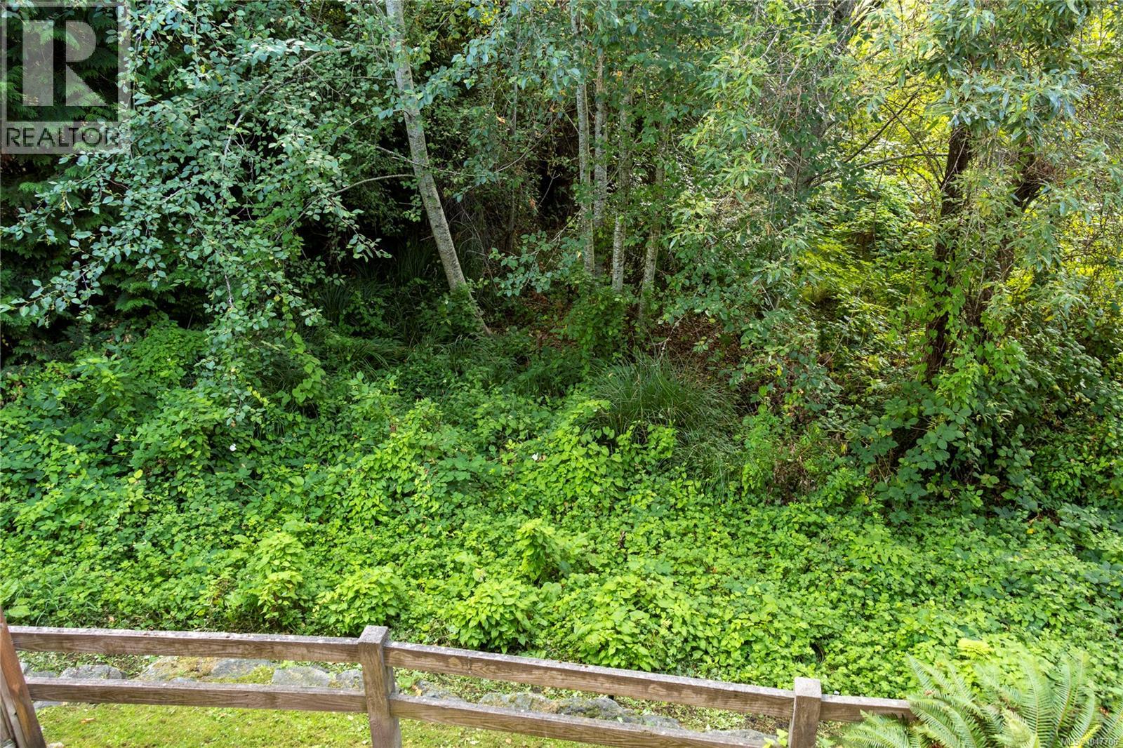 7 4289 Wilkinson Road, Saanich