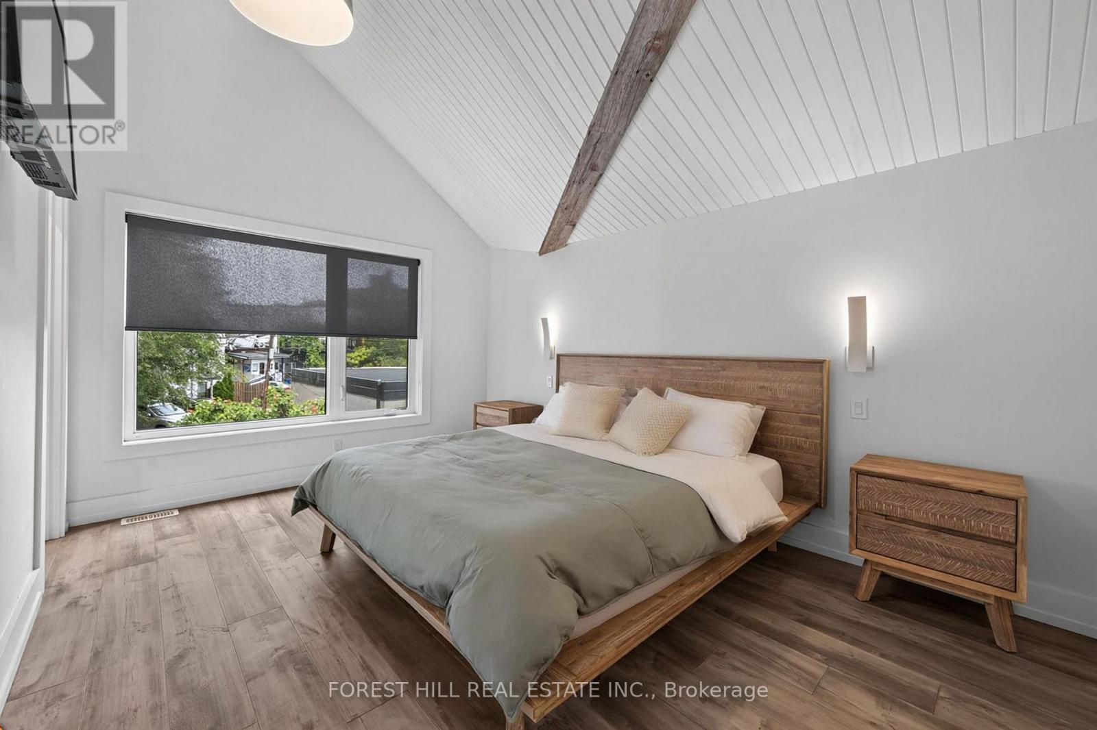 309 WYCHWOOD AVENUE - 24
