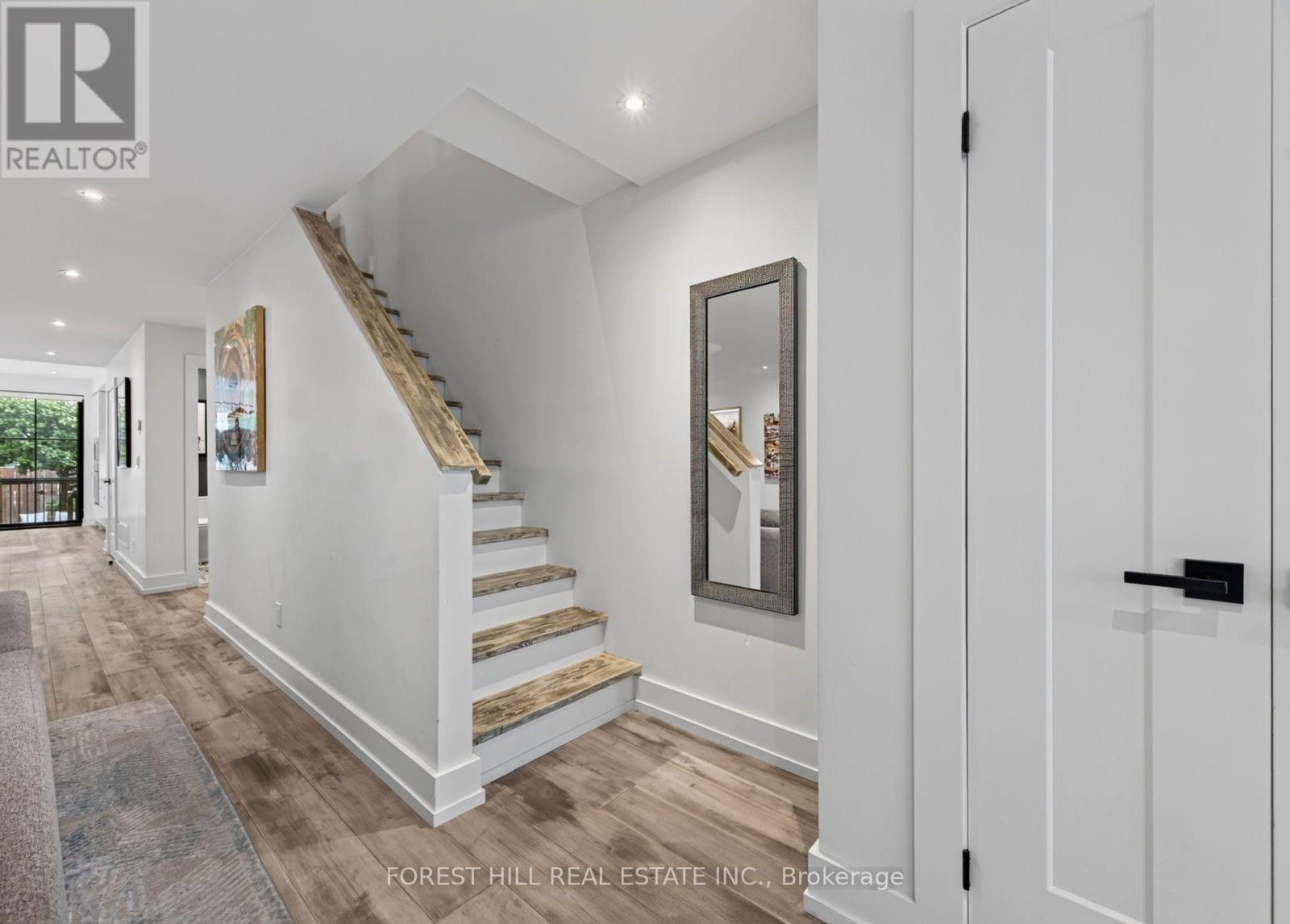309 WYCHWOOD AVENUE - 22