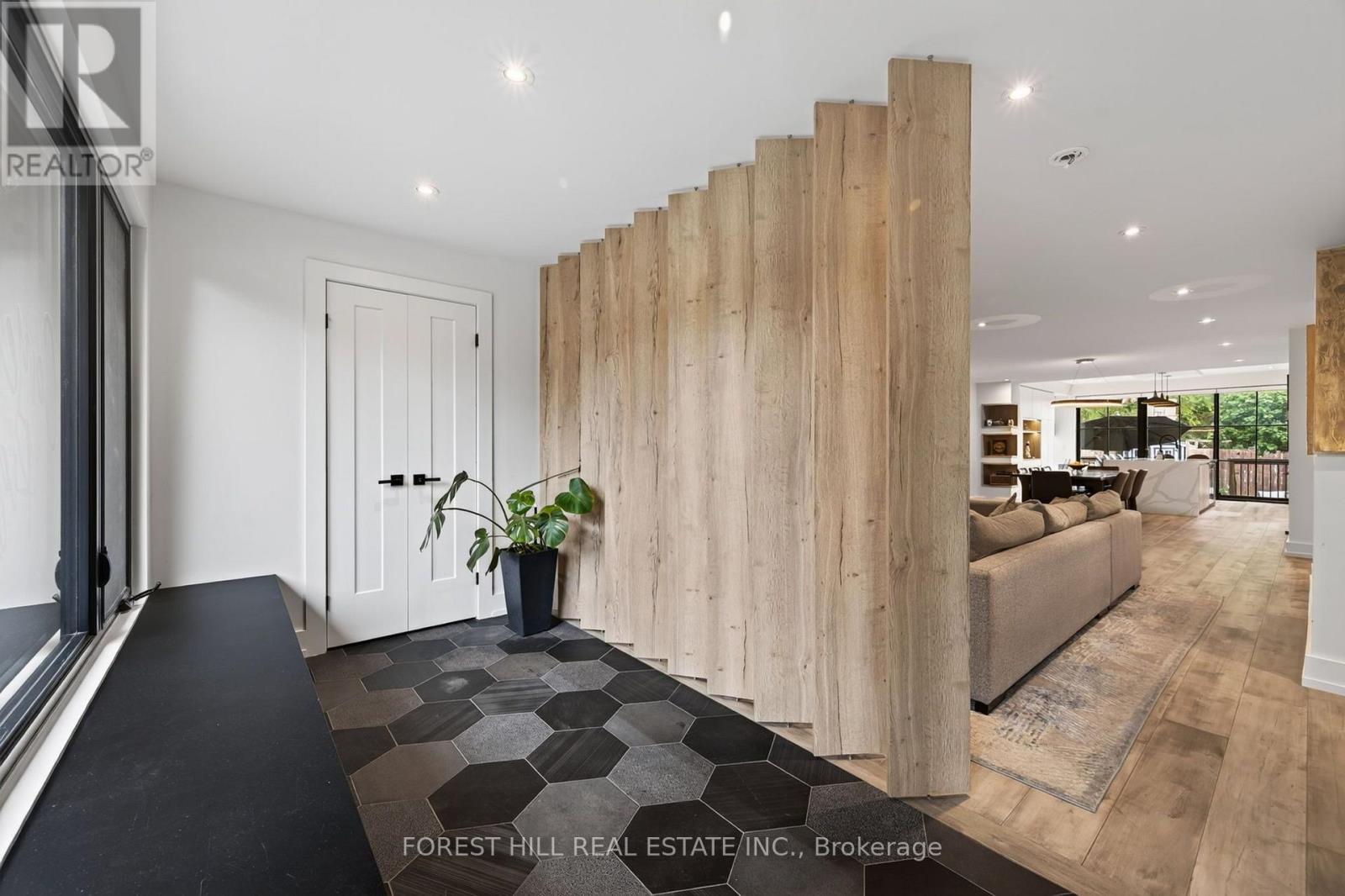 309 WYCHWOOD AVENUE - 5