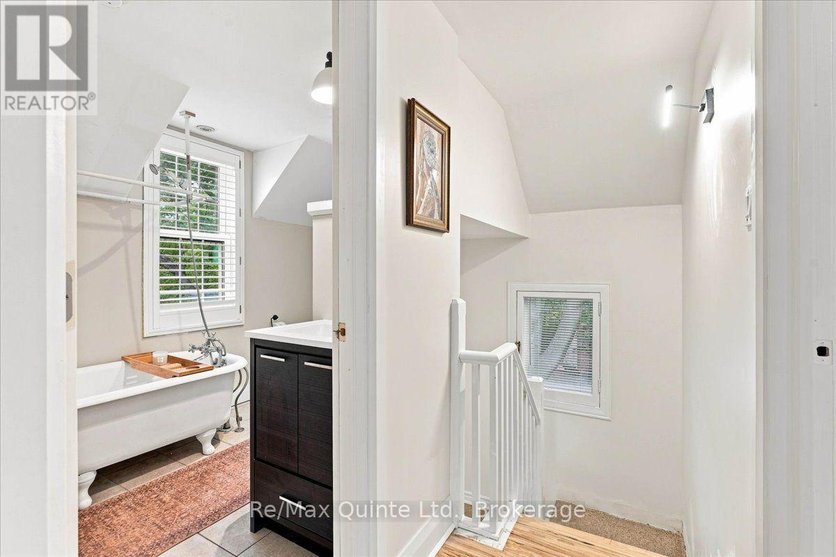225 BLEECKER AVENUE - Image 19
