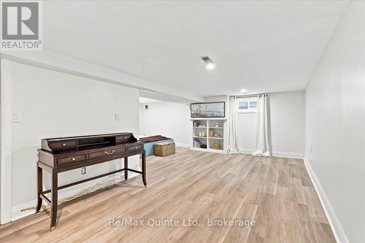 225 BLEECKER AVENUE - 31