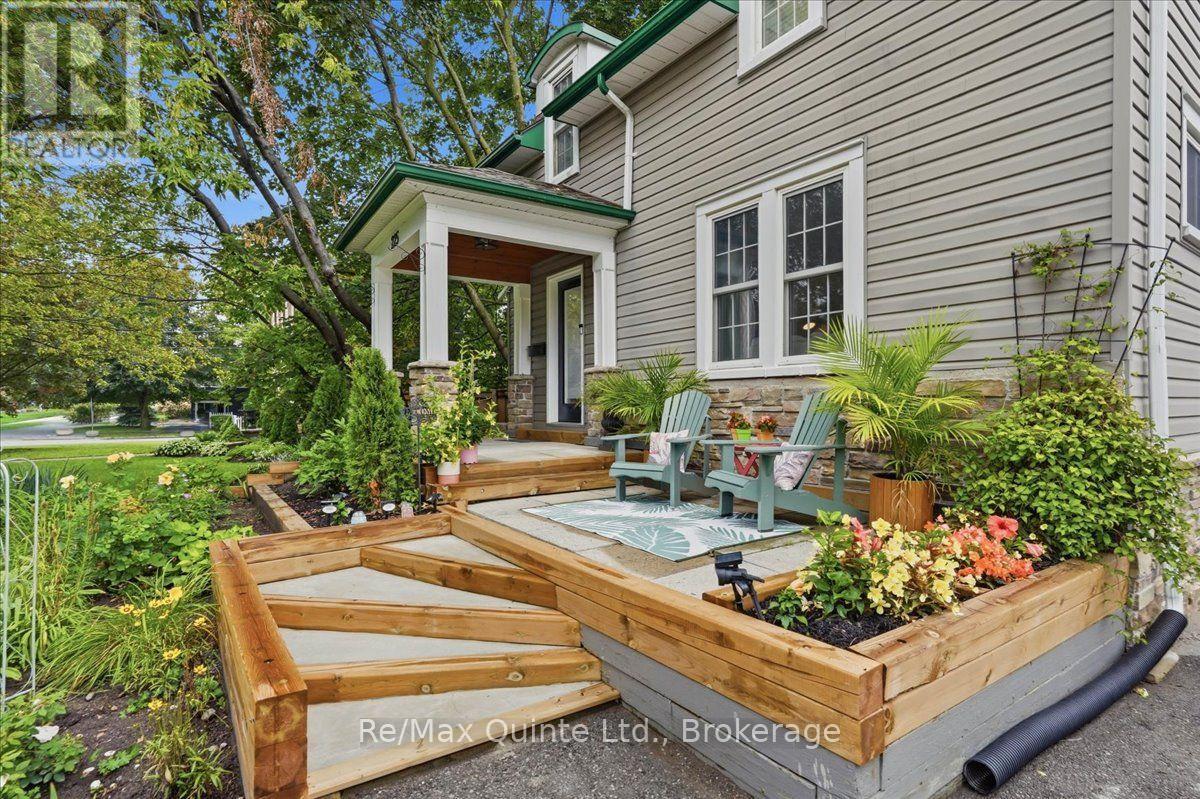 225 BLEECKER AVENUE - 34