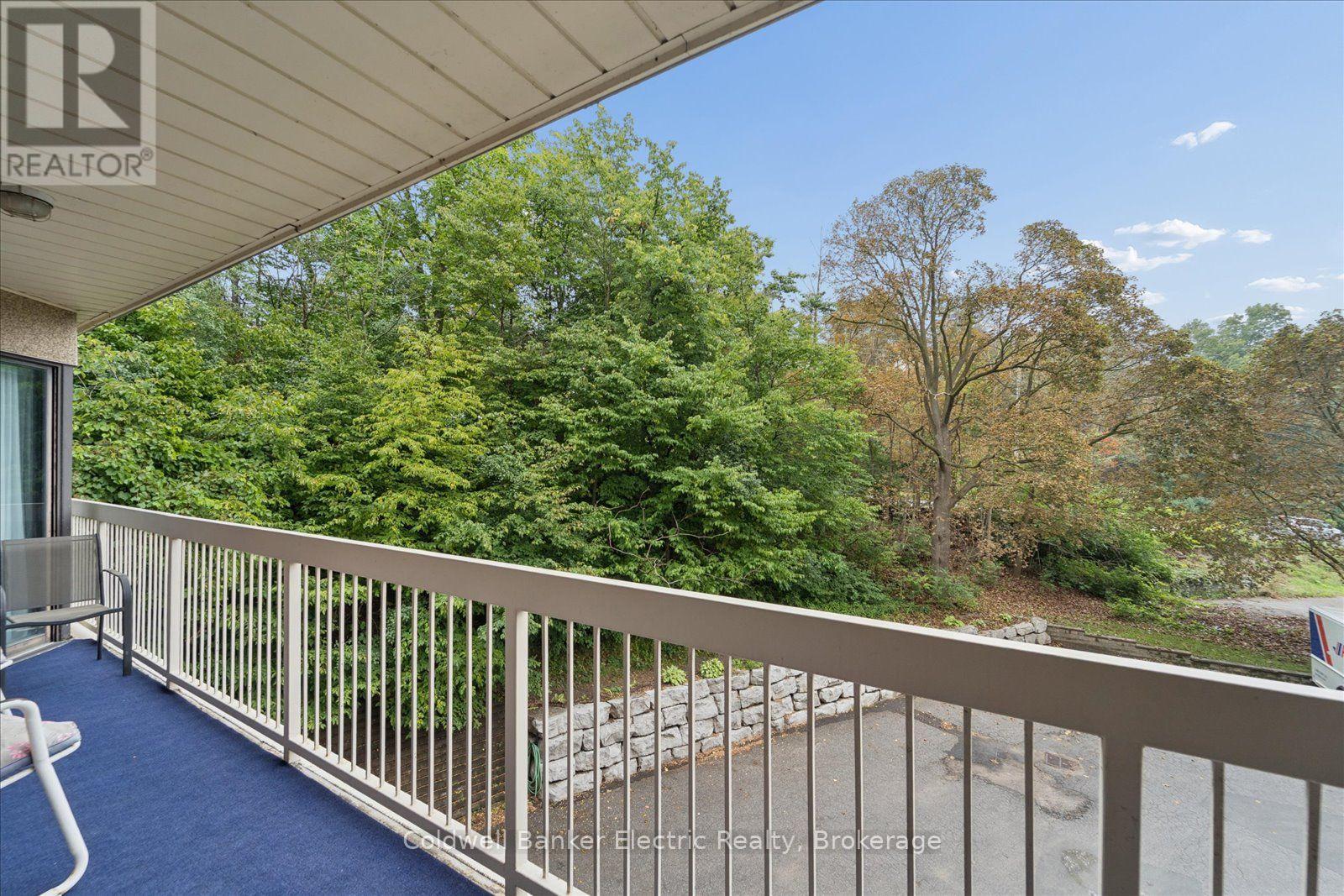 #206 40 AUBURN STREET - Image 17
