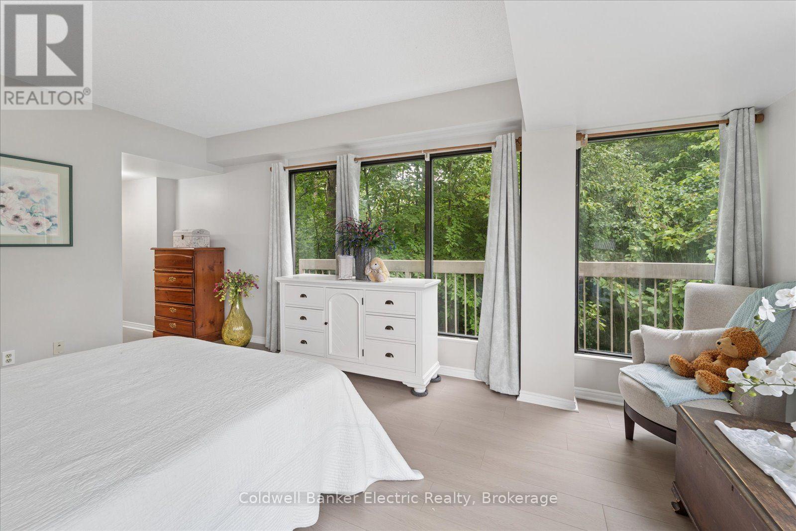 #206 40 AUBURN STREET - Image 21