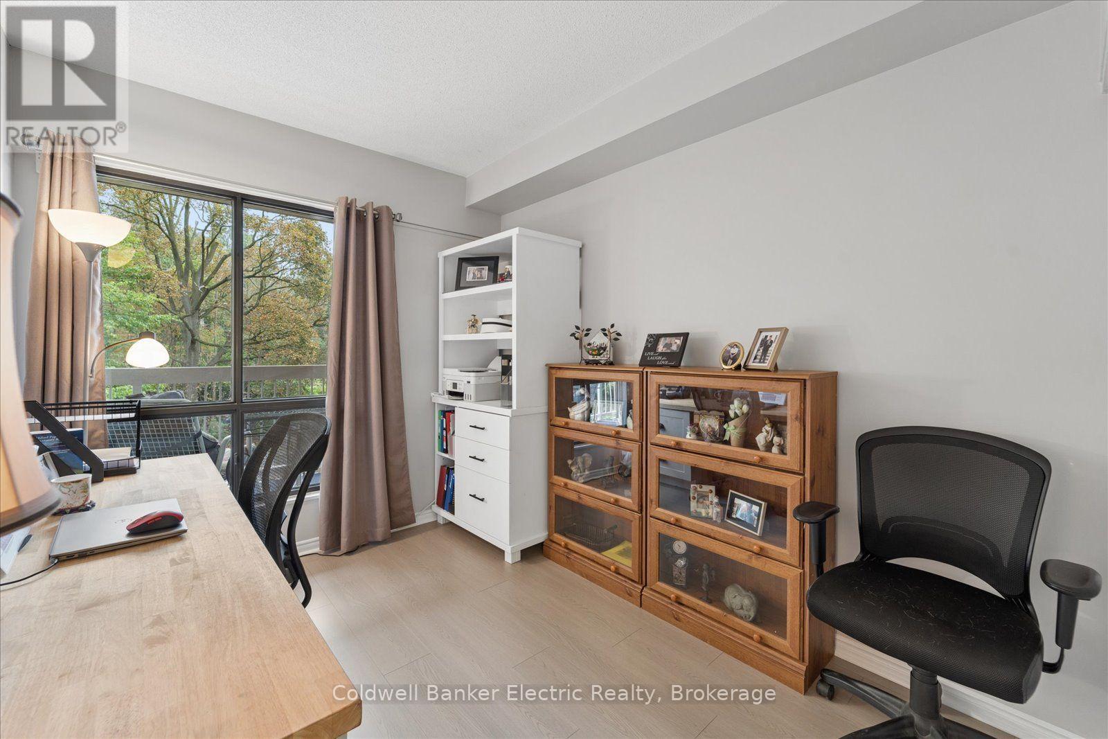 #206 40 AUBURN STREET - Image 23