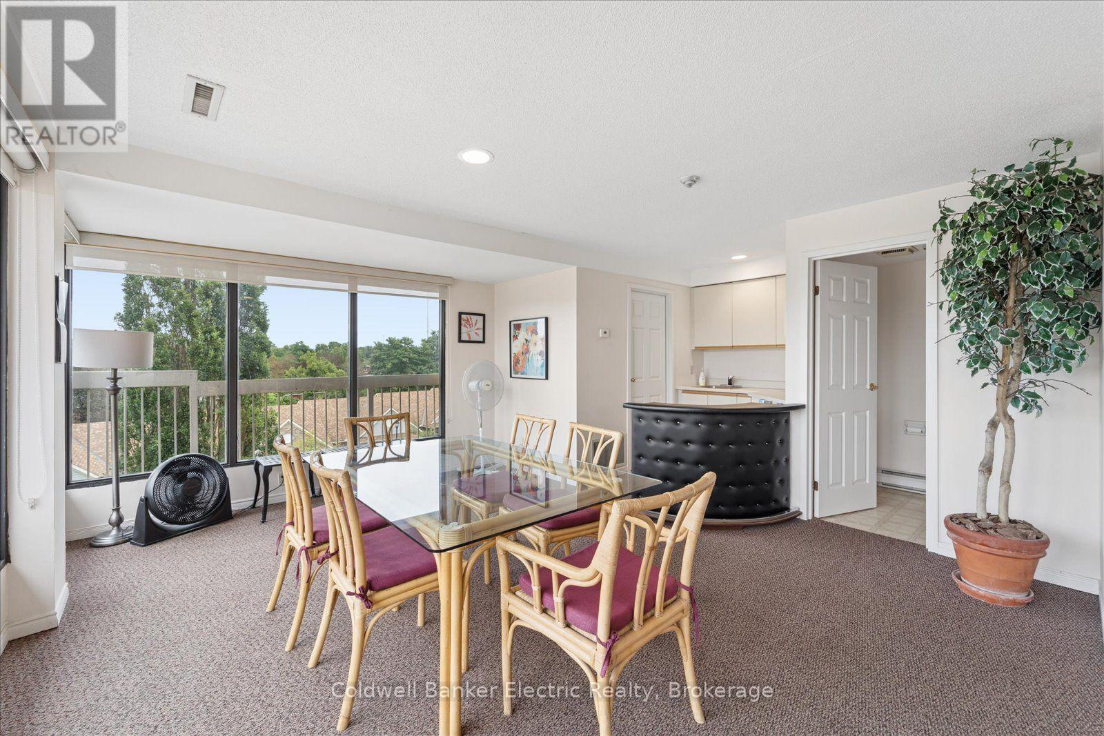 #206 40 AUBURN STREET - Image 31