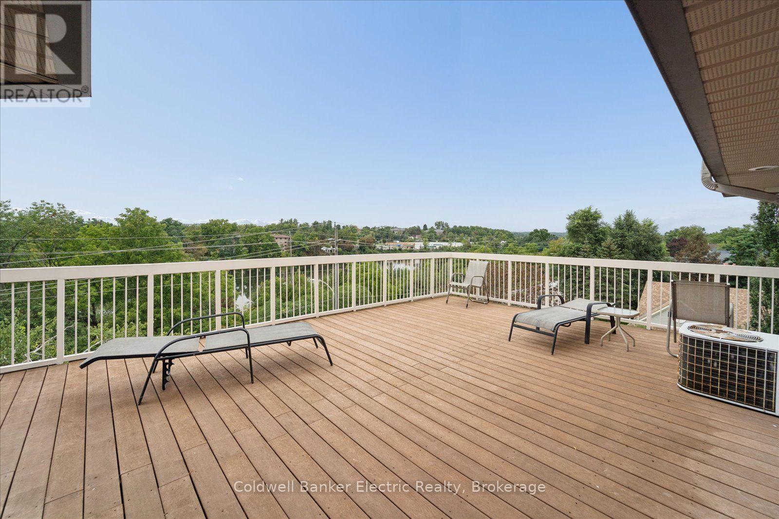 #206 40 AUBURN STREET - Image 33