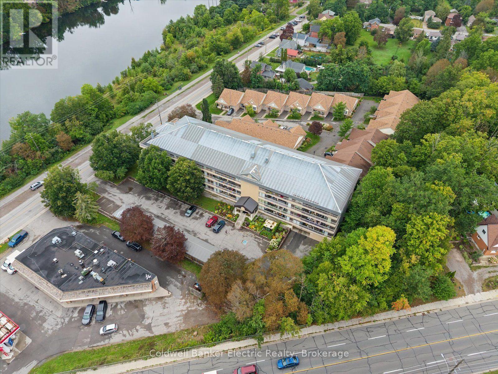 #206 40 AUBURN STREET - Image 36