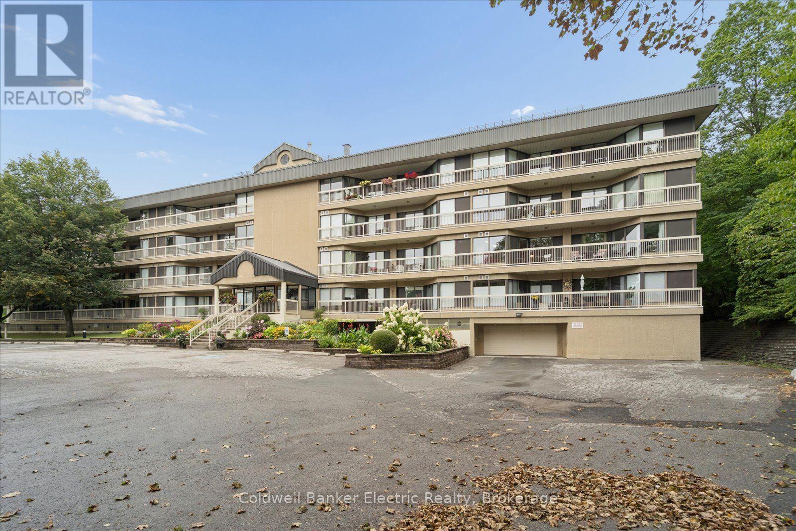 #206 40 AUBURN STREET - Image 42