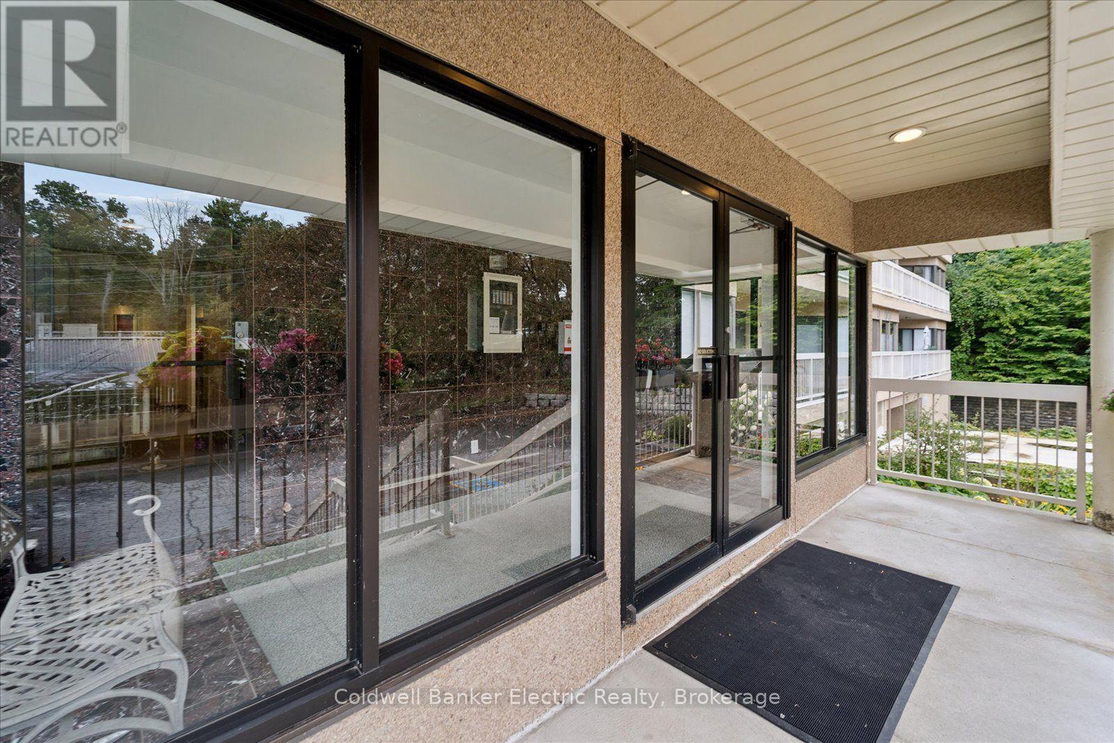 #206 40 AUBURN STREET - Image 45
