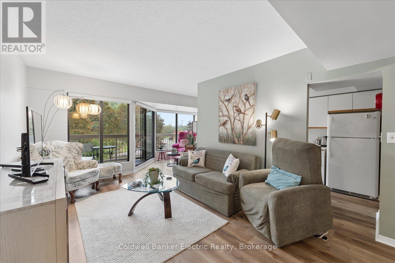 #206 40 AUBURN STREET - Image 5