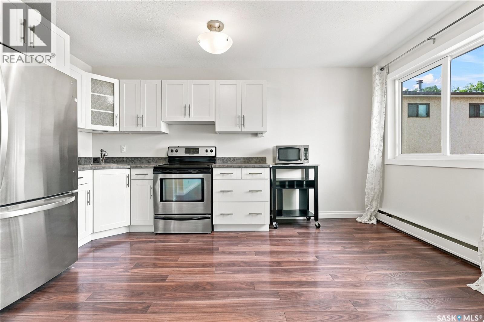 #22 2157 Rae STREET - Image 15