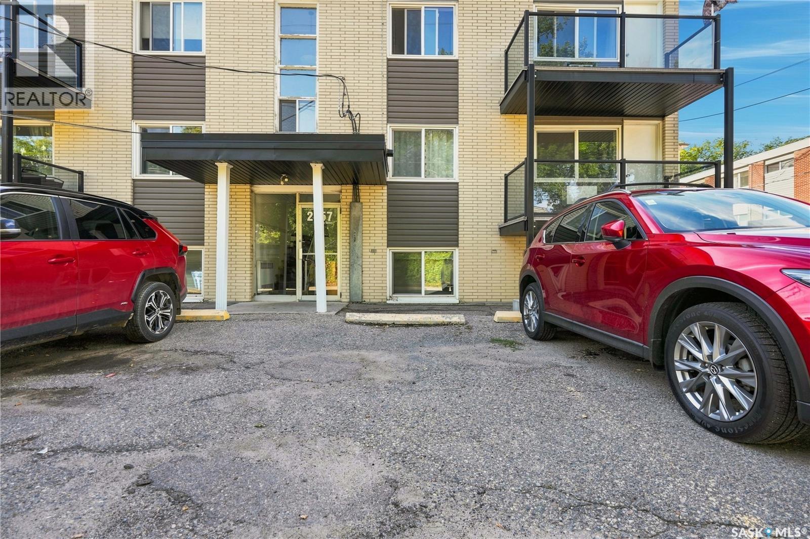 #22 2157 Rae STREET - 25