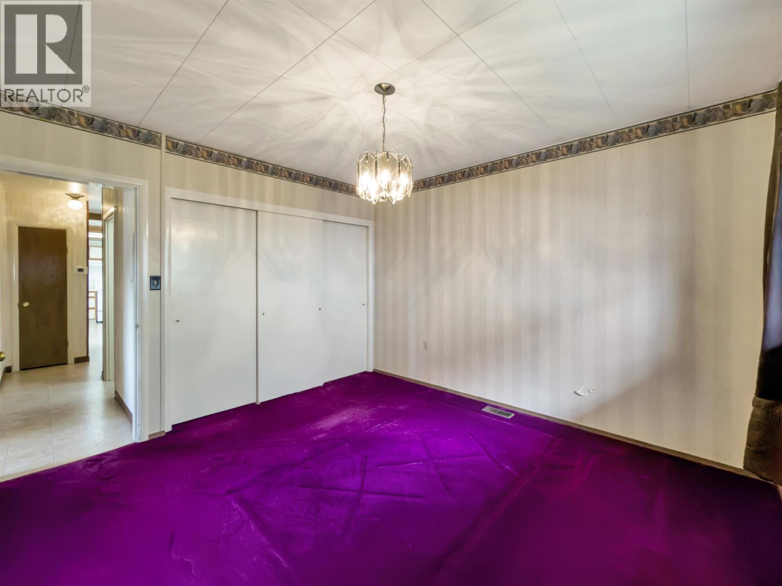 384 WESTERN AVENUE - 27