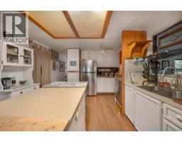 1520 Mason Trail, Parksville, BC V9P1X9 Photo 10