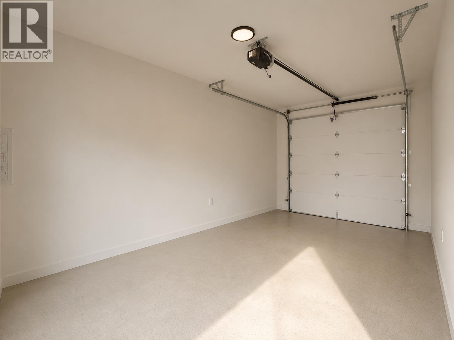 101 1757 MORGAN AVENUE, Port Coquitlam
