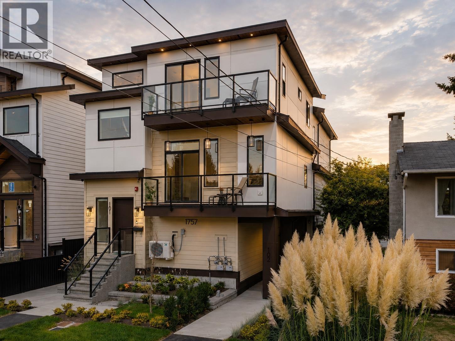 101 1757 MORGAN AVENUE, Port Coquitlam