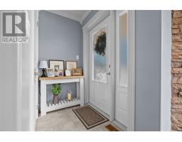738-742 Ville Marie Drive thumbnail 15