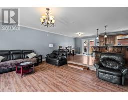 738-742 Ville Marie Drive thumbnail 16