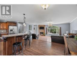 738-742 Ville Marie Drive thumbnail 18