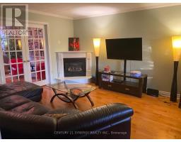Kitchen - 2298 Bowman Road, Ottawa, ON K1H6V6 Photo 9
