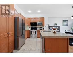 202 Maxwell Bridge Road, Ottawa, ON K2W0B8 Photo 11