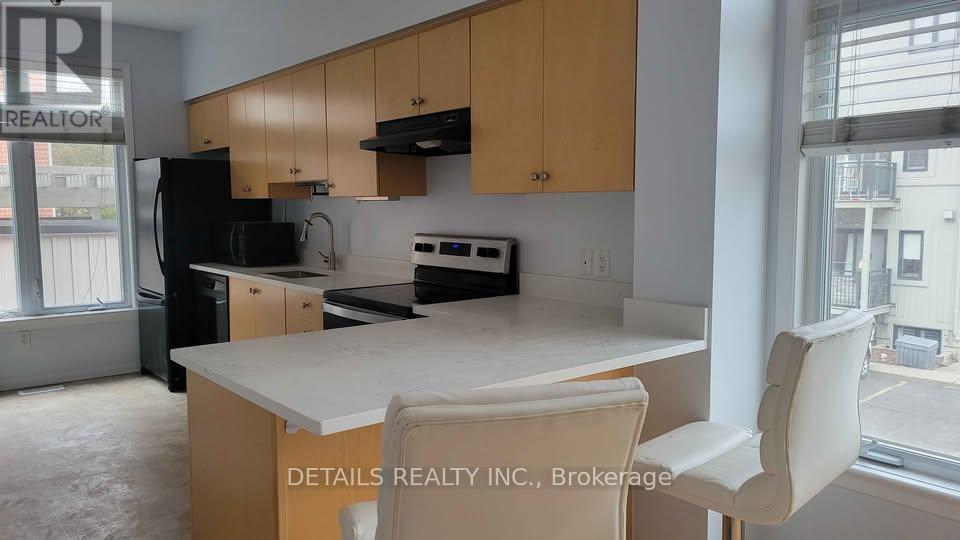 #1 795 MONTREAL ROAD - 1
