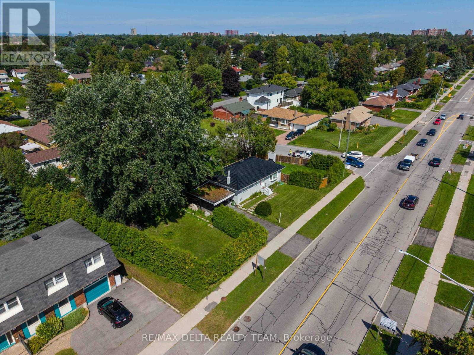 109 MEADOWLANDS DRIVE W - Image 16