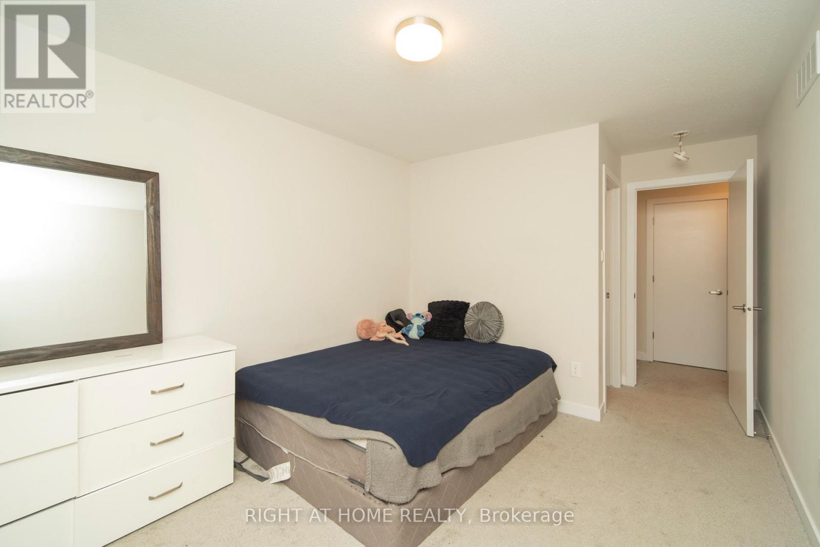 942 SEAGRAVE LANE - 20