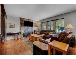 3670 207b Street, Langley, BC V3A2G4 Photo 7