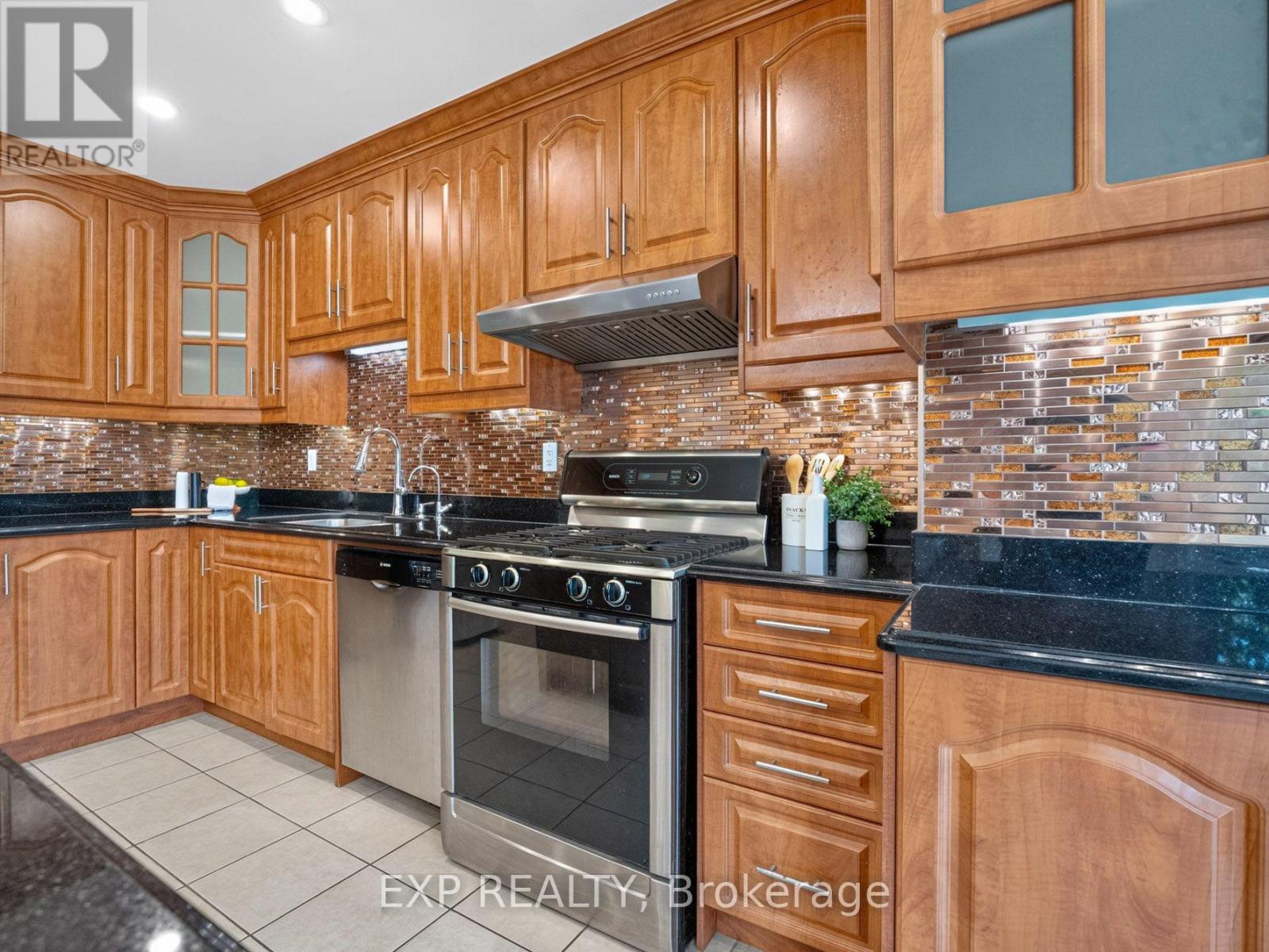 6560 ST. MICHAEL AVENUE - Image 16