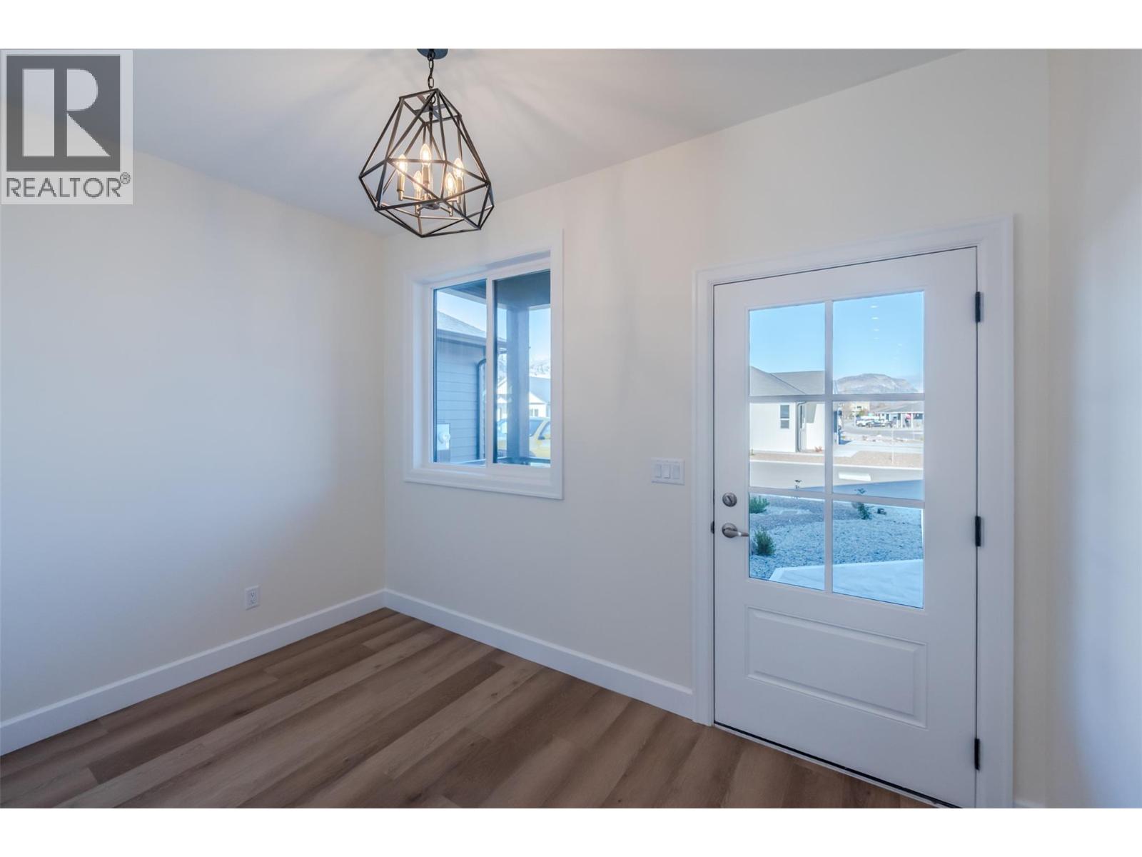 243 Bentgrass Avenue, Oliver