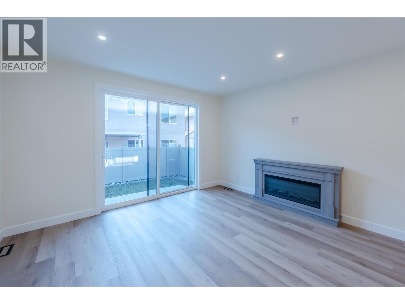 243 Bentgrass Avenue, Oliver