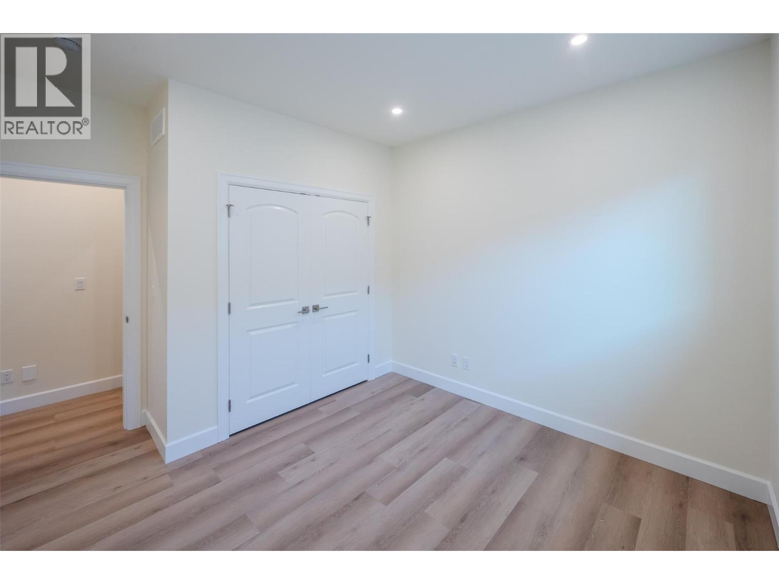 243 Bentgrass Avenue, Oliver