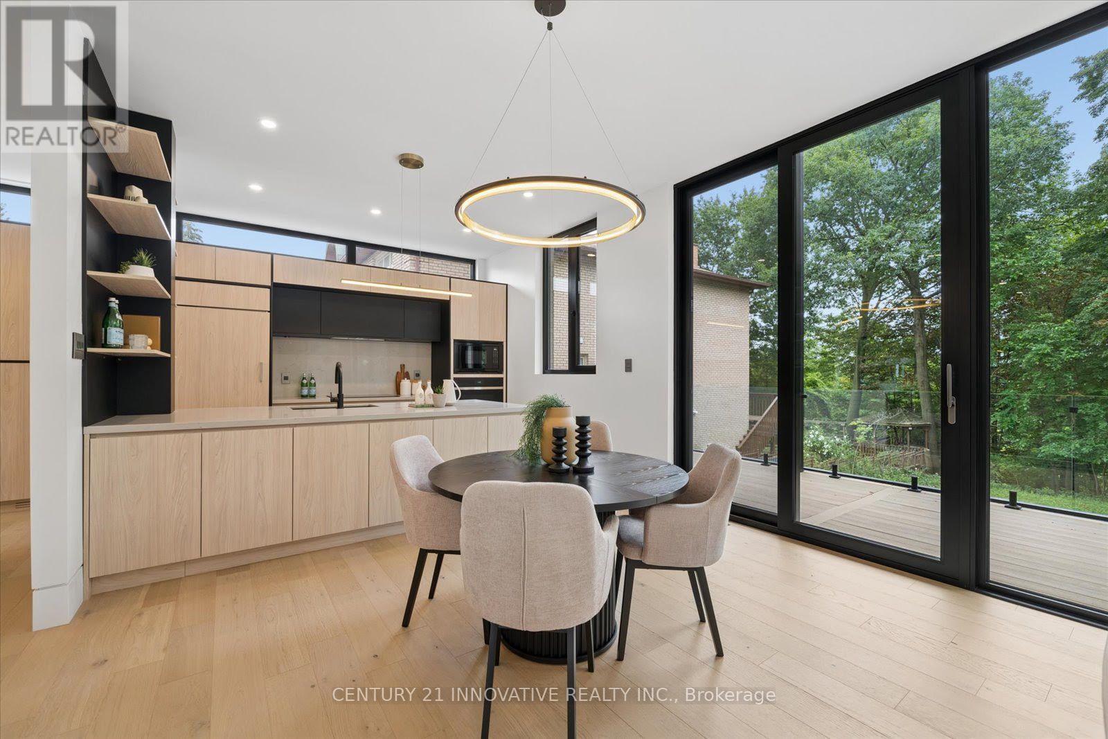 10 HAIDA COURT - 12