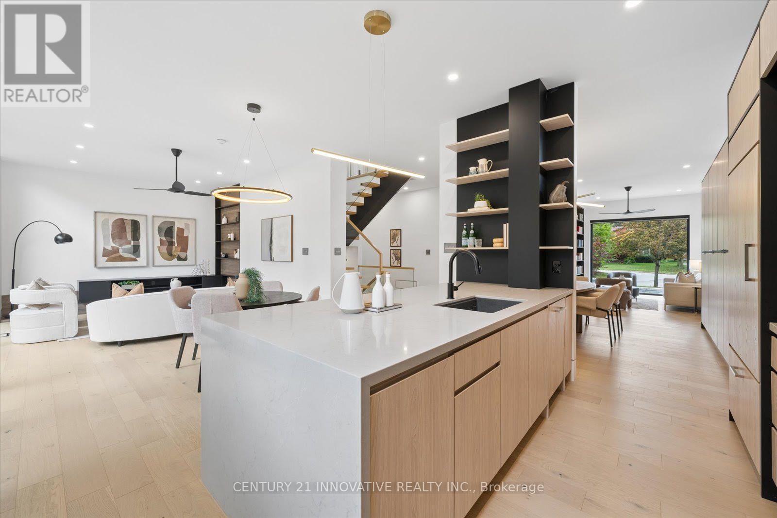 10 HAIDA COURT - 15