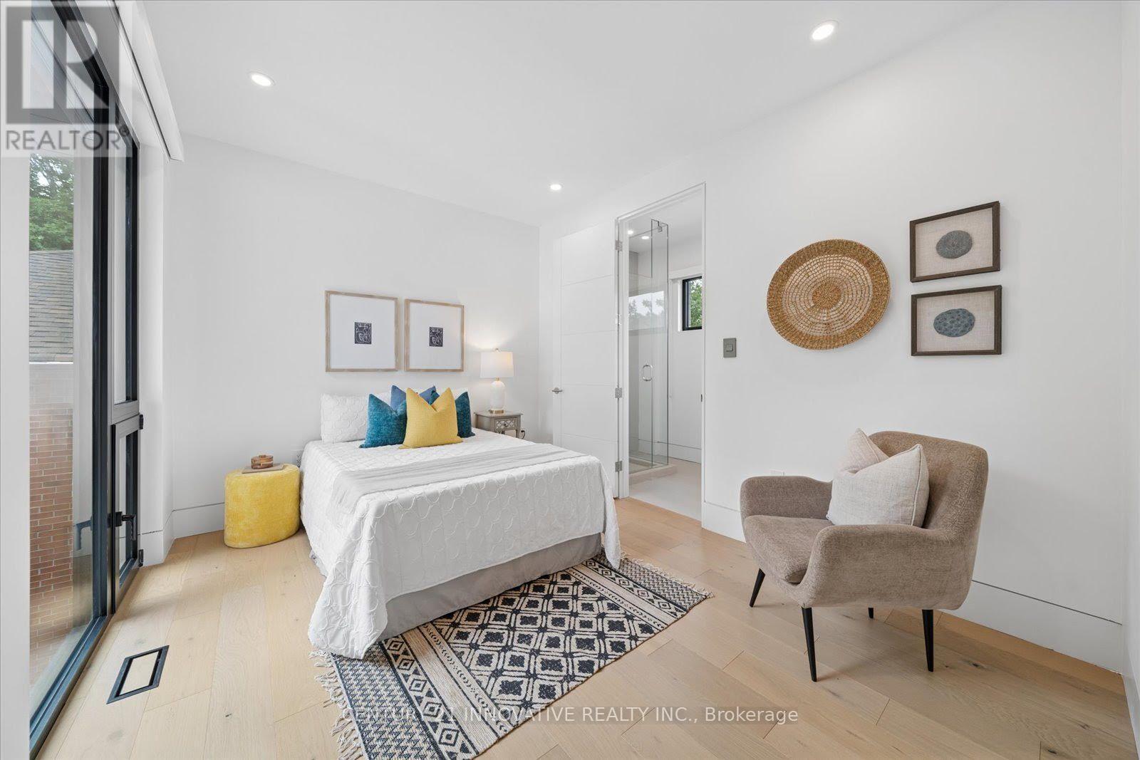 10 HAIDA COURT - 29