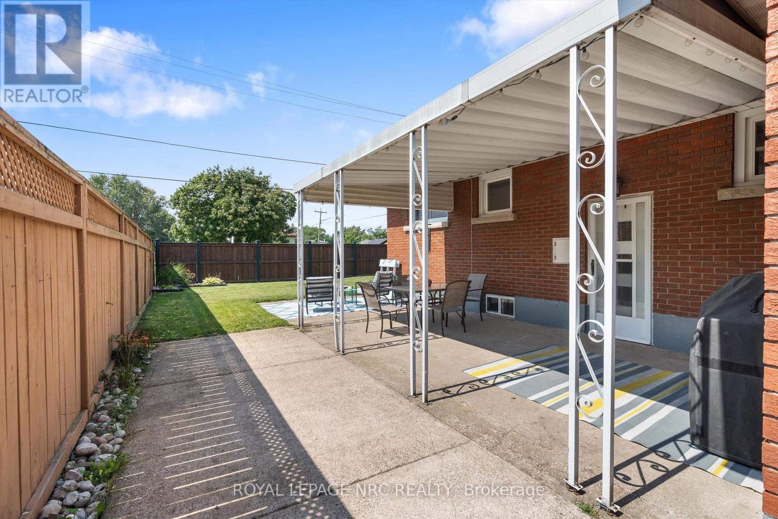 161 CATHERINE STREET - Image 35